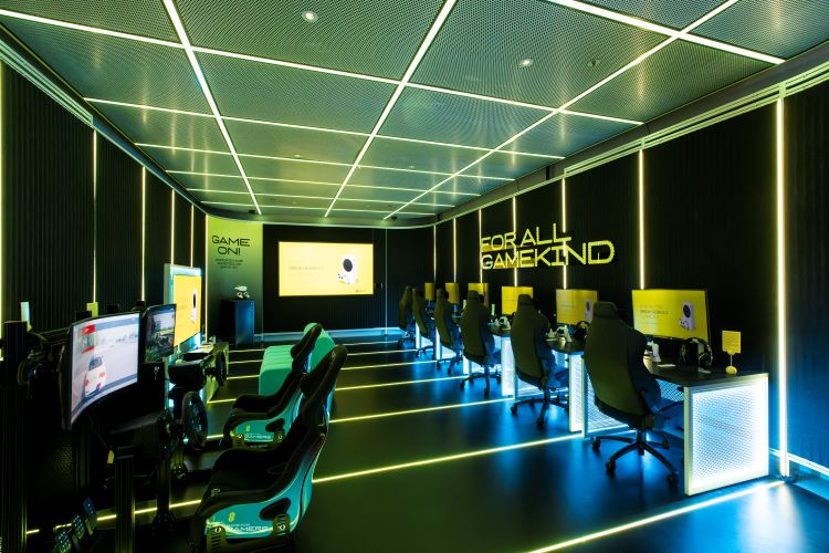 EE - Studio - Solutions Diverse Store Fit