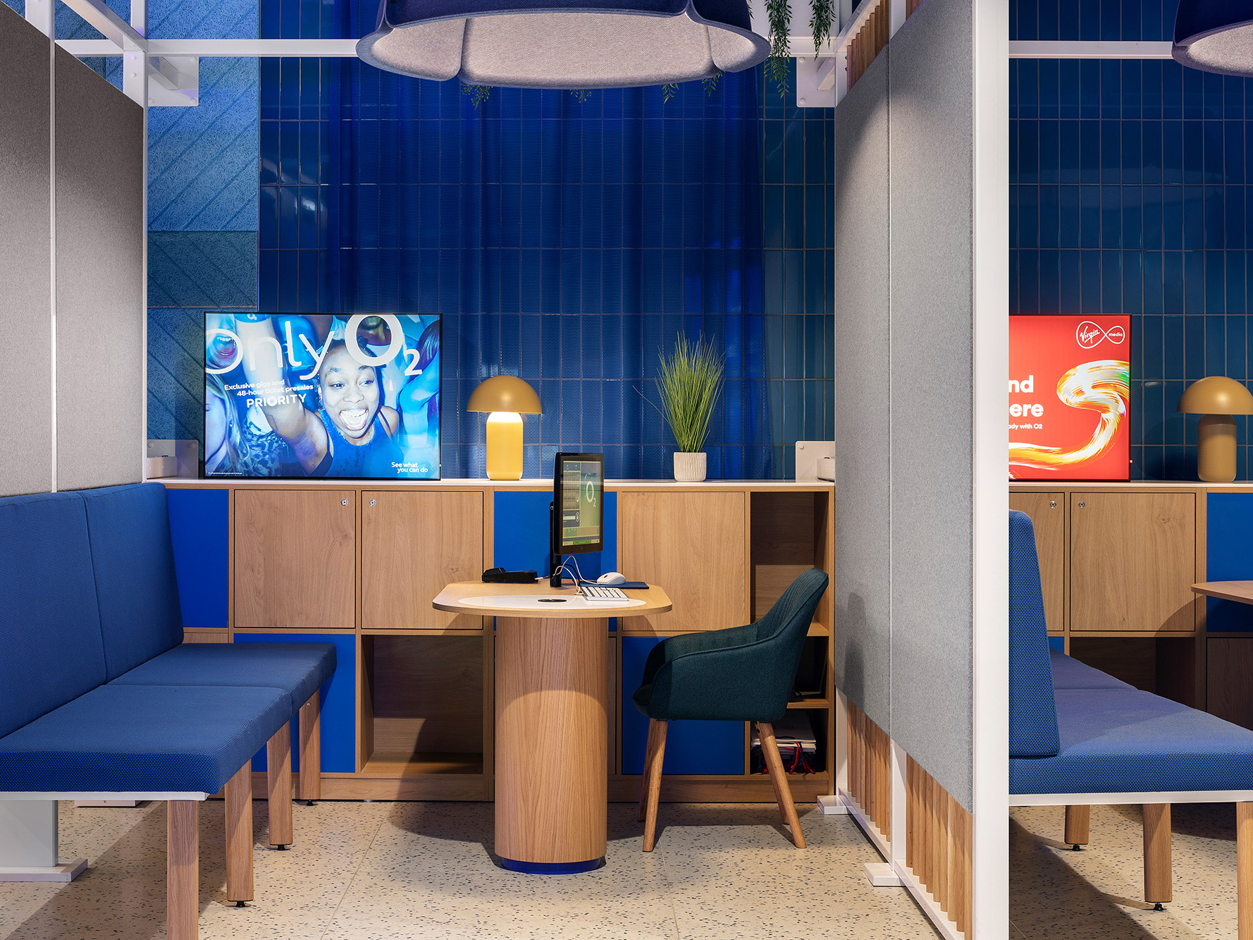 O2 - Connected life - Customer Desks